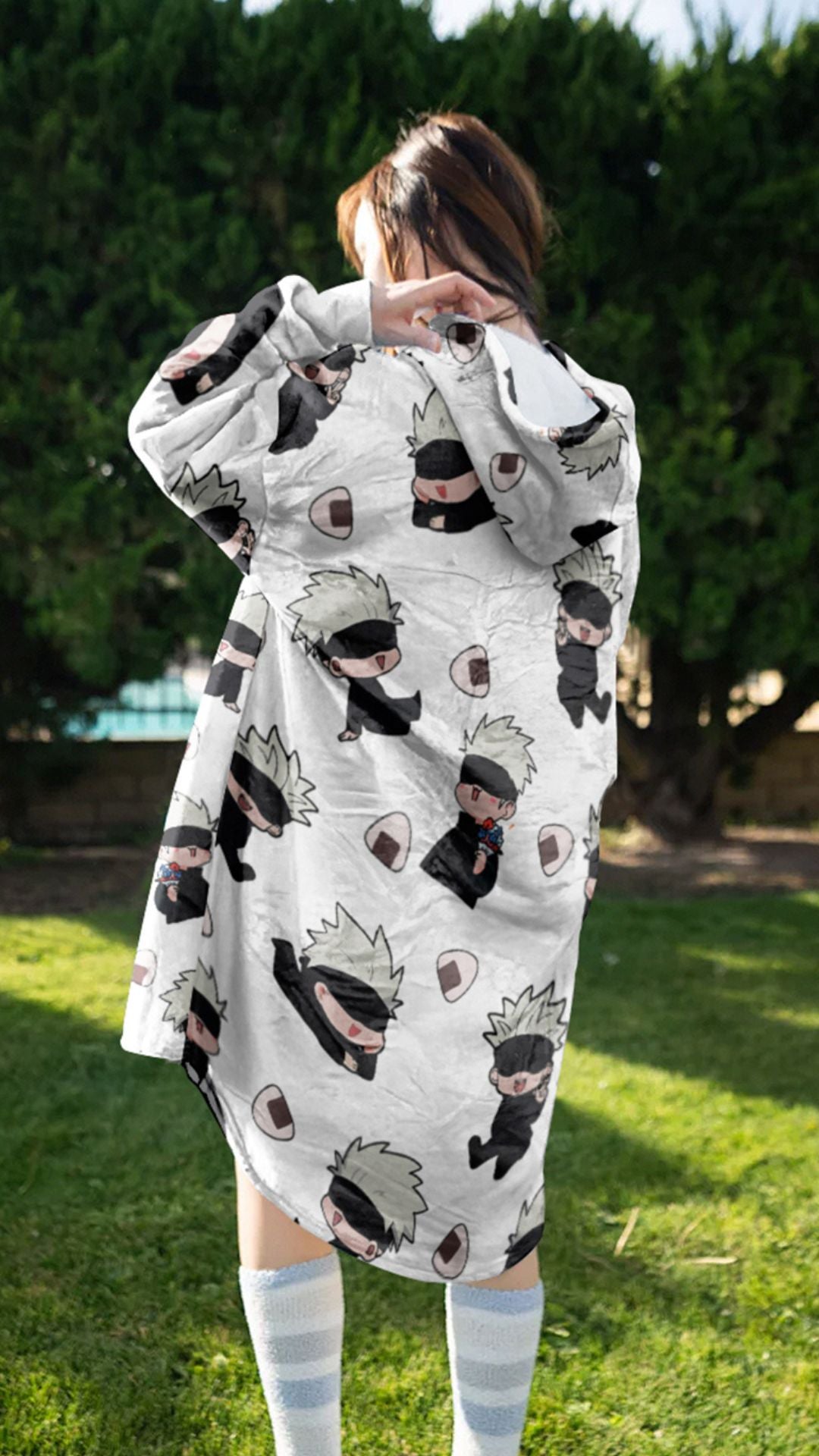Gojo Hoodie Blanket
