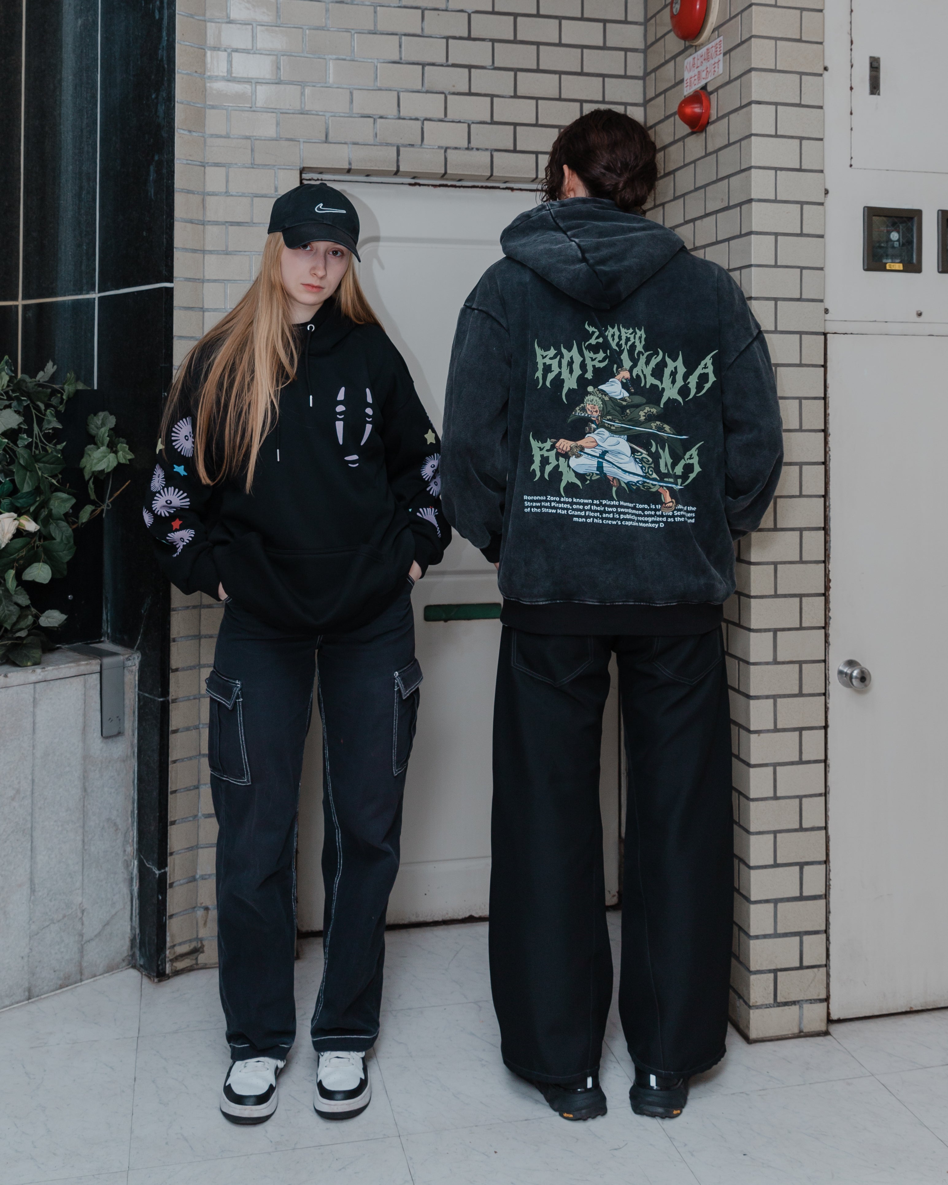 ZORO VINTAGE HOODIE
